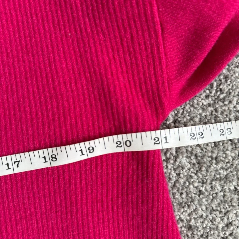 Rachel Zoe Magenta‎ Pink 100% Cashmere Ribbed Asymmetrical V-Neck Sweater XS - Picture 8 of 10